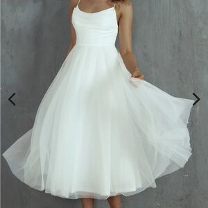 Selfie Leslie White Midi Dress